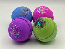 Load image into Gallery viewer, Bath Bomb - Assorted Gift Box 700 g