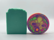 Load image into Gallery viewer, Peace - Assorted Soap Gift Box
